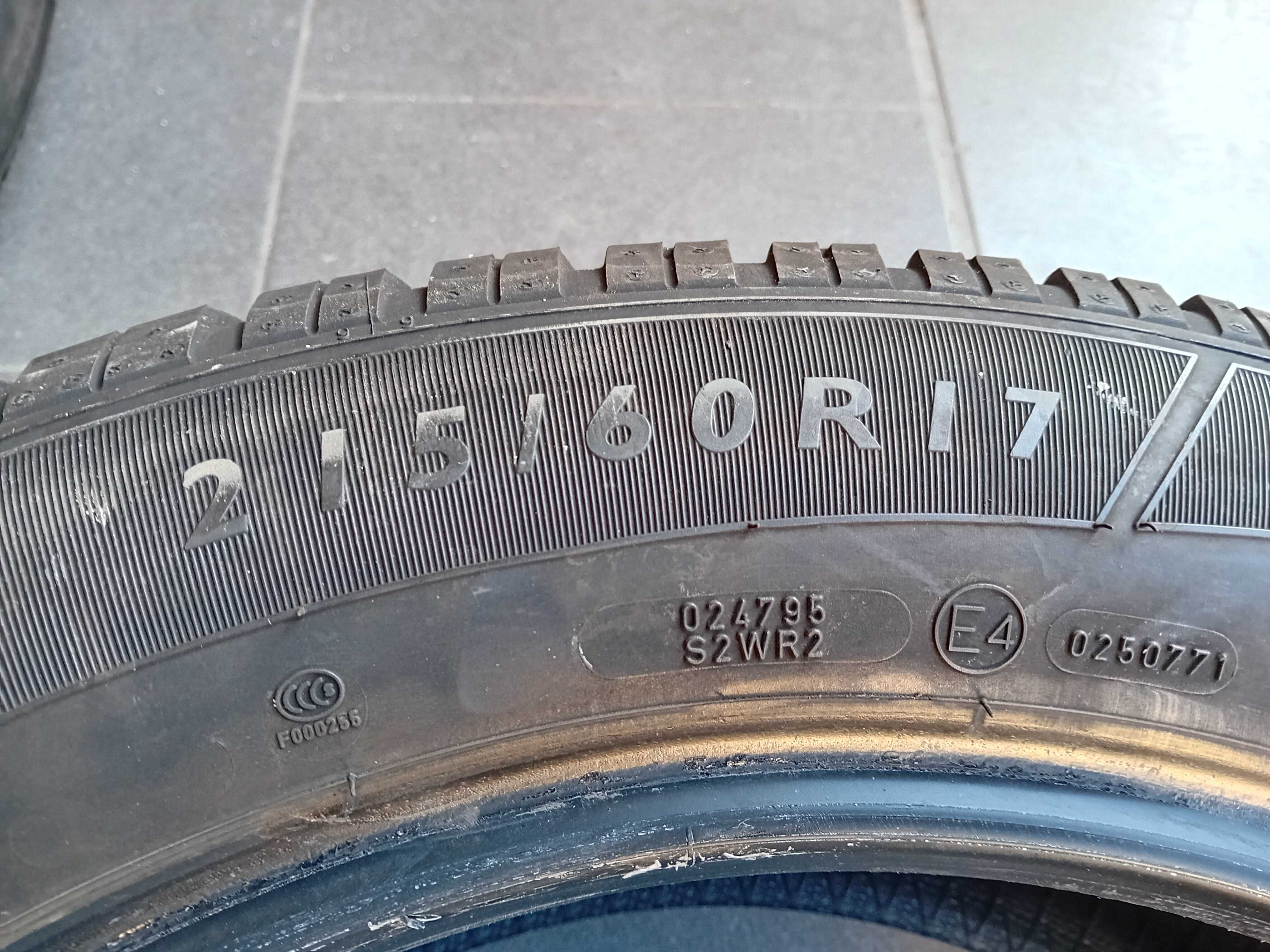 Opony zimowe 215/60/17 Dunlop bieżnik 5,5mm F-VAT