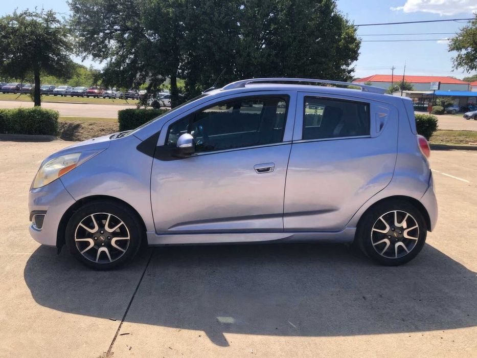 Chevrolet Spark 2LT      2014