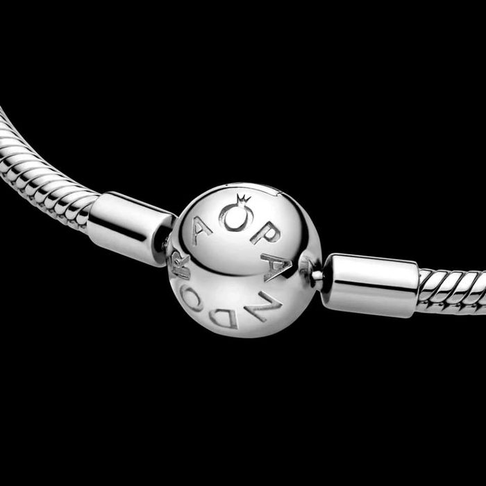 Продам браслет Pandora срібний з круглою застібкою