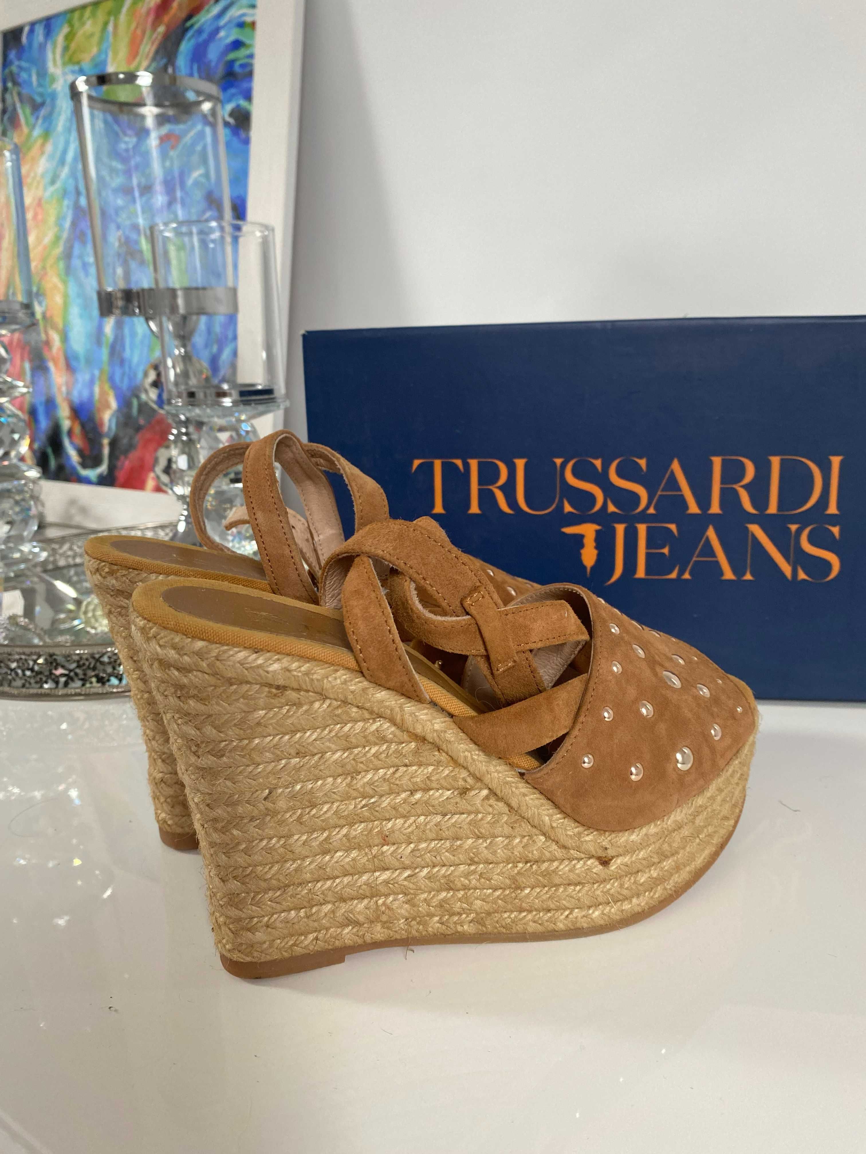 Buty Trussardi Jeans r. 40 na koturnie koszyk