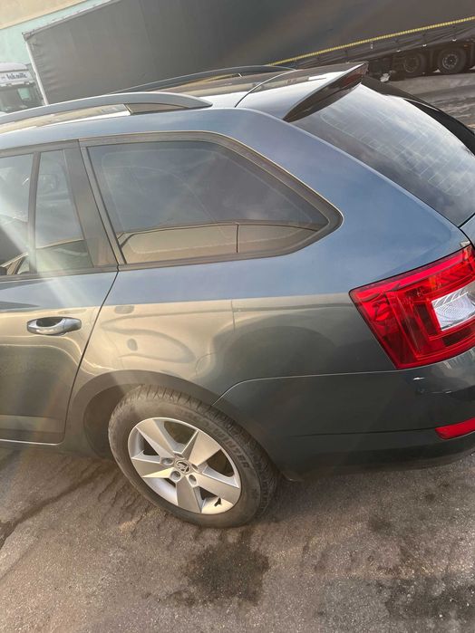 Ćwiartka tył lewa Skoda Octavia 3 III Kombi LF7Y