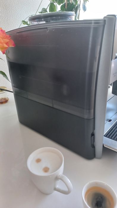 Кавомашина Siemens EQ.6 plus s100