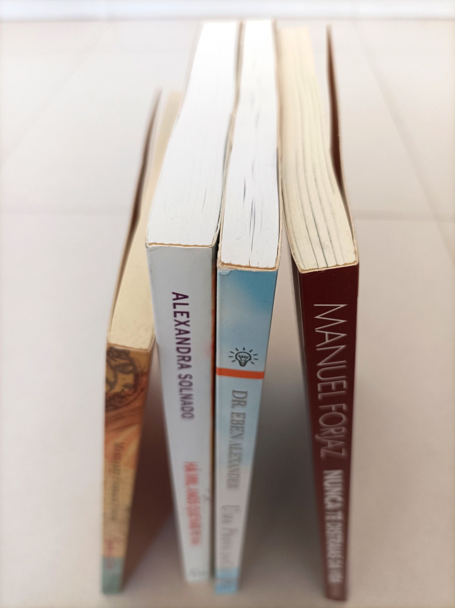 Livros Espirituais / Auto-Ajuda (Pegadas na Areia)