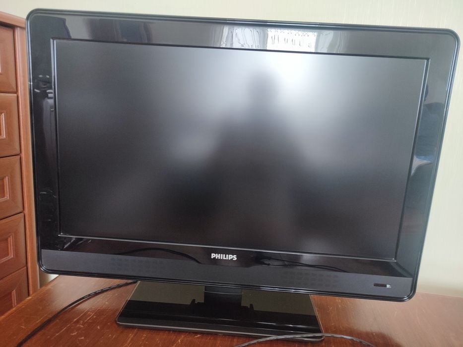 Телевізор Philips 32PFL4303/12