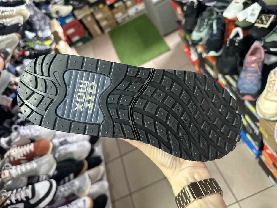 Кросівки Nike Air Max Verse  olive/ green ( РОЗМІР 40 )