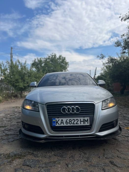 Audi A3 • 2009 • 1.6 TDI