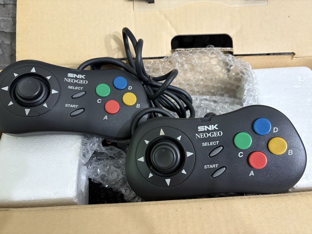 Приставка NEO GEO CD NTSC J гарна