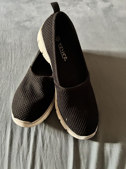 Sprzedam buty sportowe
