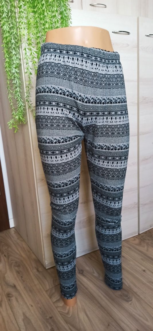 Sg Ciepłe zimowe legginsy 40 , L wzorzyste getry legginsy 40 , L