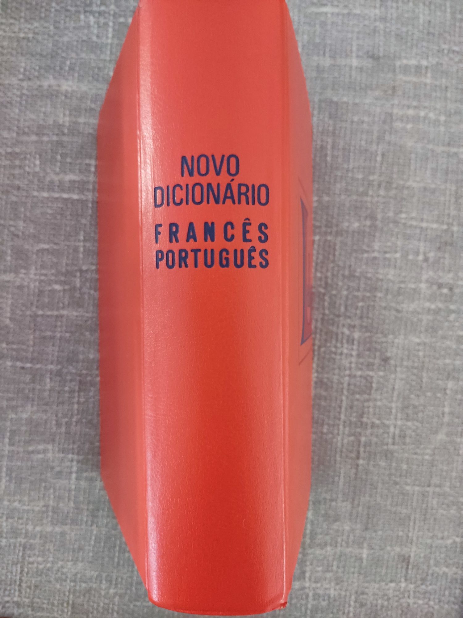 Novo Dicionário Francês-Português, Lello