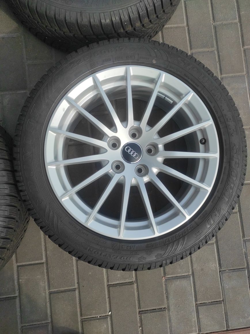 04 Koła Felgi aluminiowe ORYGINAŁ AUDI R 17 5x112 DUNLOP 225/50/17