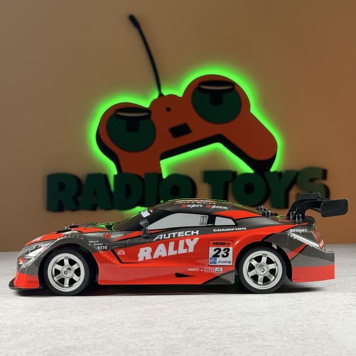 Дрифт машинка на пульті Nissan Silvia R - 30 км/год Машинки для дрифту