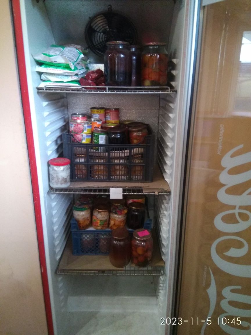 Холодильные шкафы, витрина