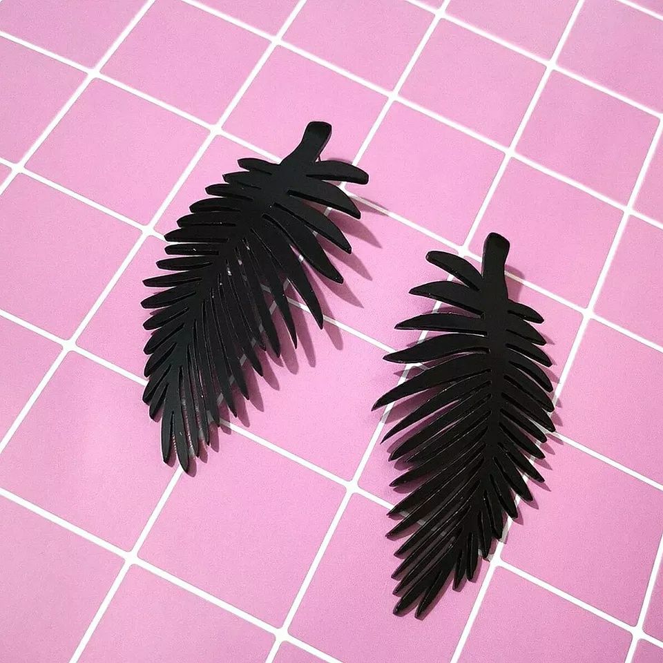 Акрилові сережки / серьги в виде листа пальмы