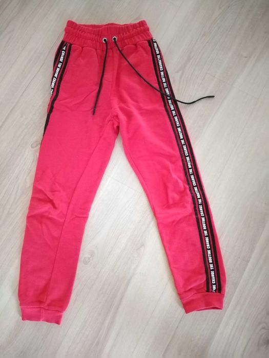 Spodnie dresowe bershka roz. S