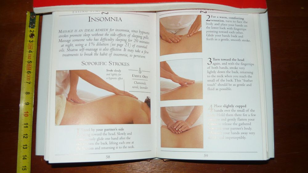 Książka o masażu kieszonkowa angielska stresu po angielsku ilustrowana