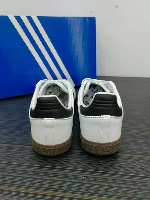 Buty sportowe Adidas_Samba_OG_Cloud_White_Core_Black_ Rozmiar 39