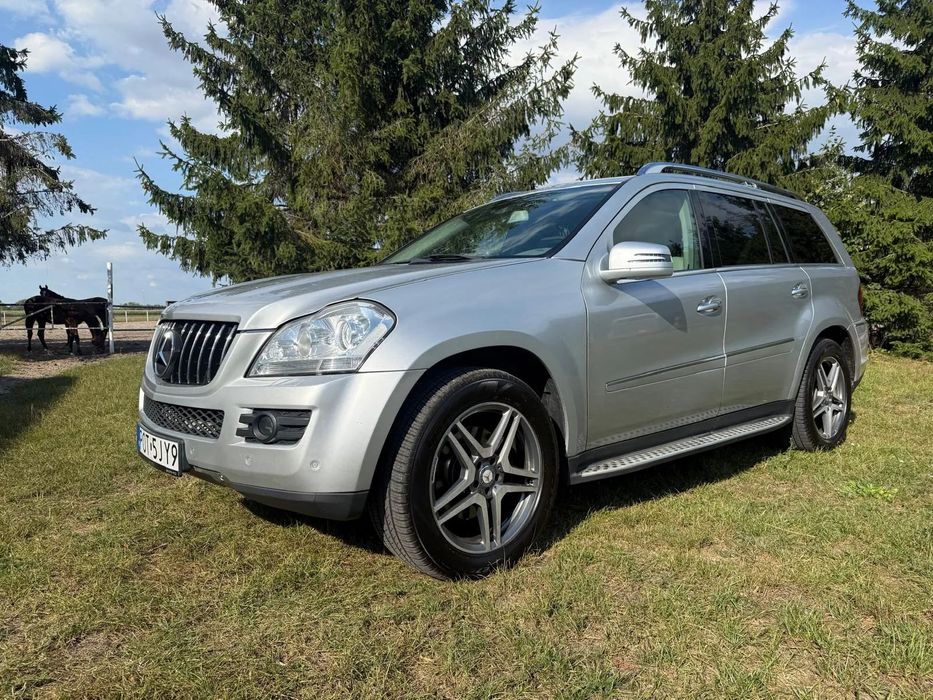 Mercedes-Benz GL Mercedes-Benz GL 350 BlueTEC 4MATIC • 211 KM • 7-osobowy • Pneumatyka