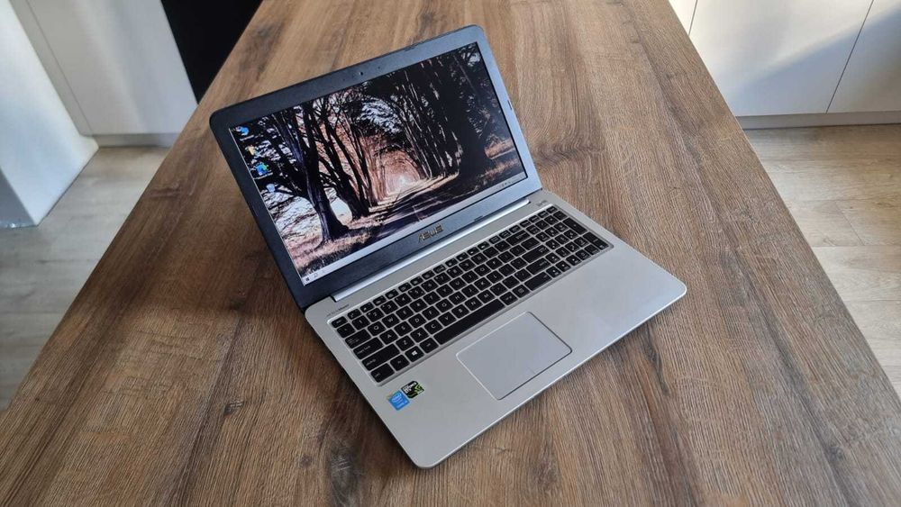Laptop ASUS A501LX | 15.6" | Win 10 | 1TB | i5 5200U | GTX 950M | 8GB