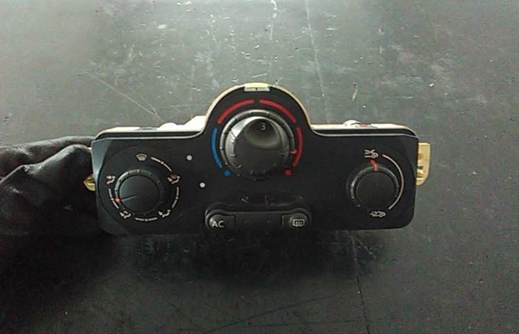 Comando chauffage / sofagem RENAULT Modus/Grand Modus (F/JP0_)