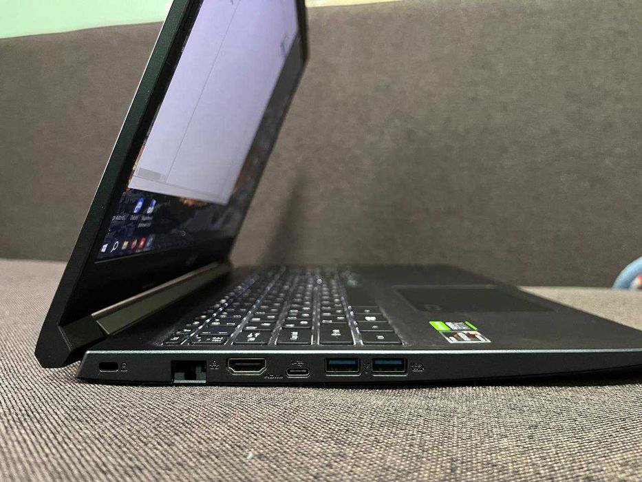 Ноутбук Acer Aspire 7