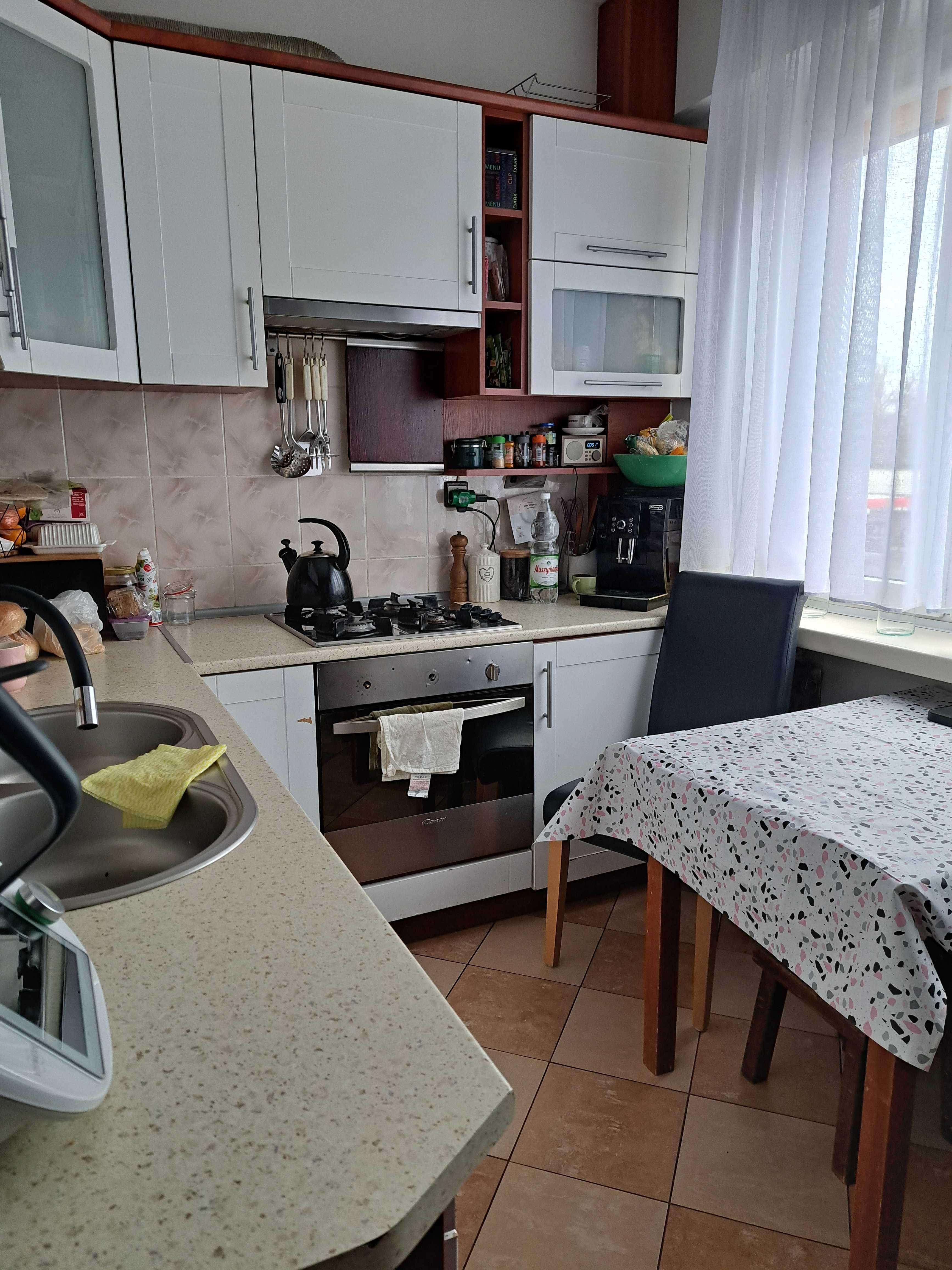 Mieszkanie 3 pokojowe, 2 piętro