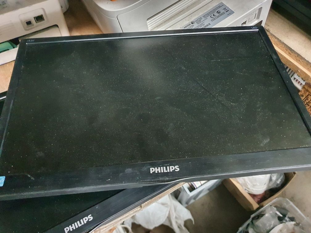 Monitor Philips 19