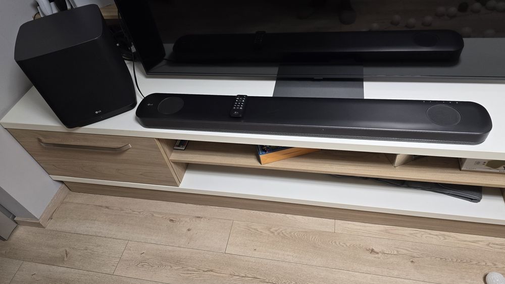 LG sj9 5.1 soundbar