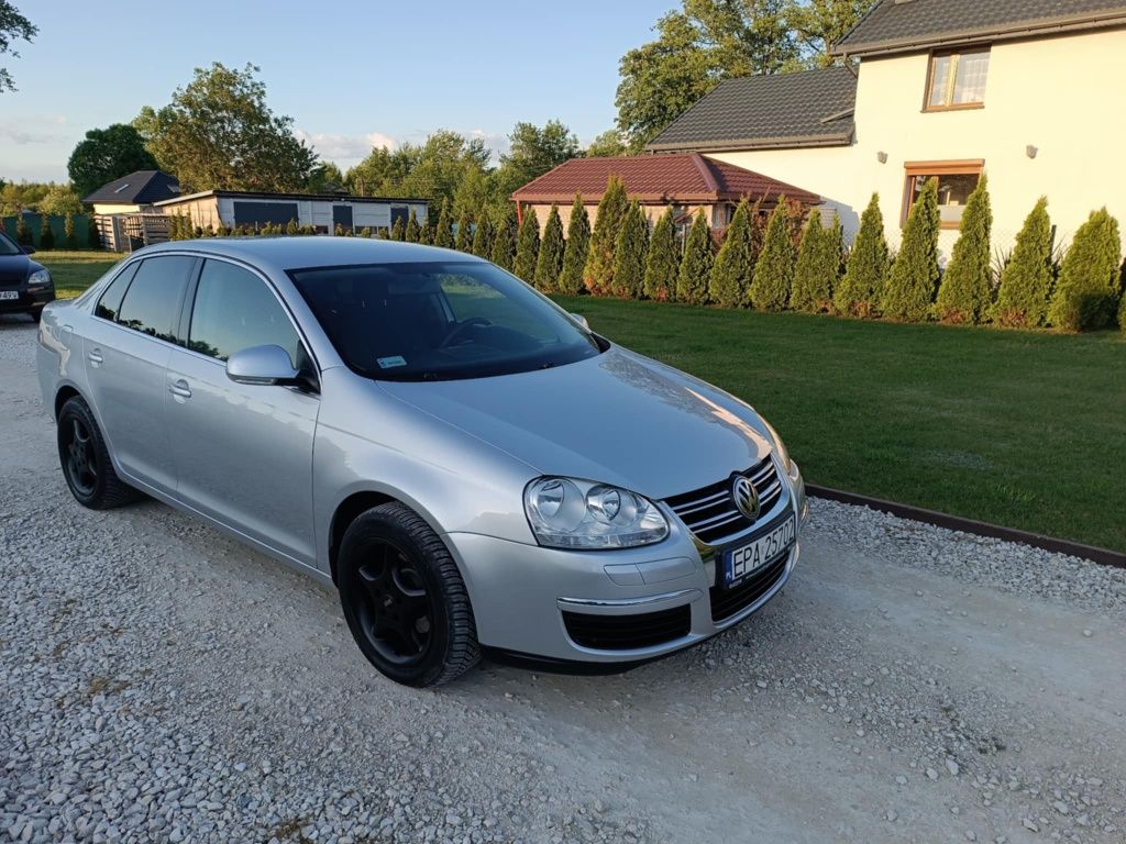 VW Jetta 1.6 GAZ 2005R.