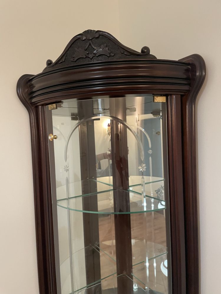 Vitrine de canto antiga