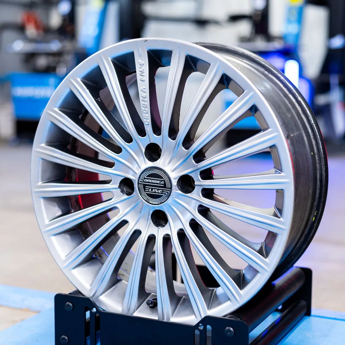 ORYGINALNE Felgi Orobica Line 17" Citroen C2 C3 C4 C5 DS3 DS4