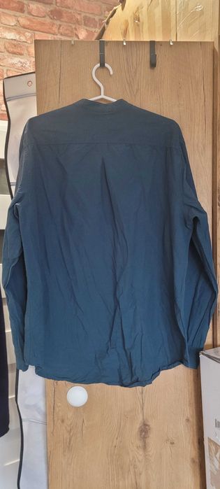 2-w-1 "Reserved" męskie koszule granatowym i beżowym zapięciem guziki