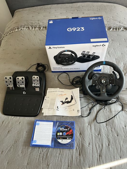 Kierownica i pedały Logitech G923