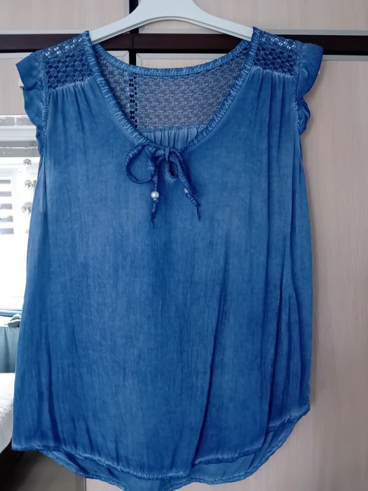 Bluzka na ramiączka w kolorze jeansu, r. M.