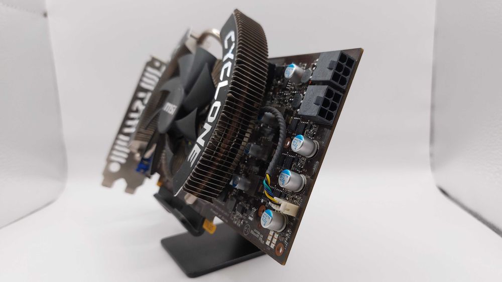 Karta graficzna MSI GTX 460 - w pełni sprawna