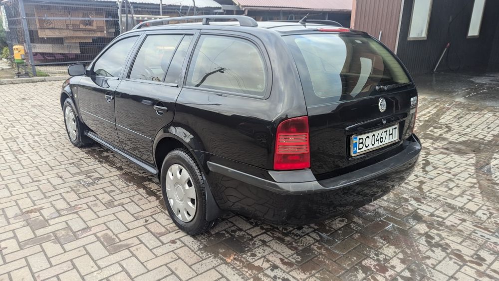 Продам дизельну Октавія