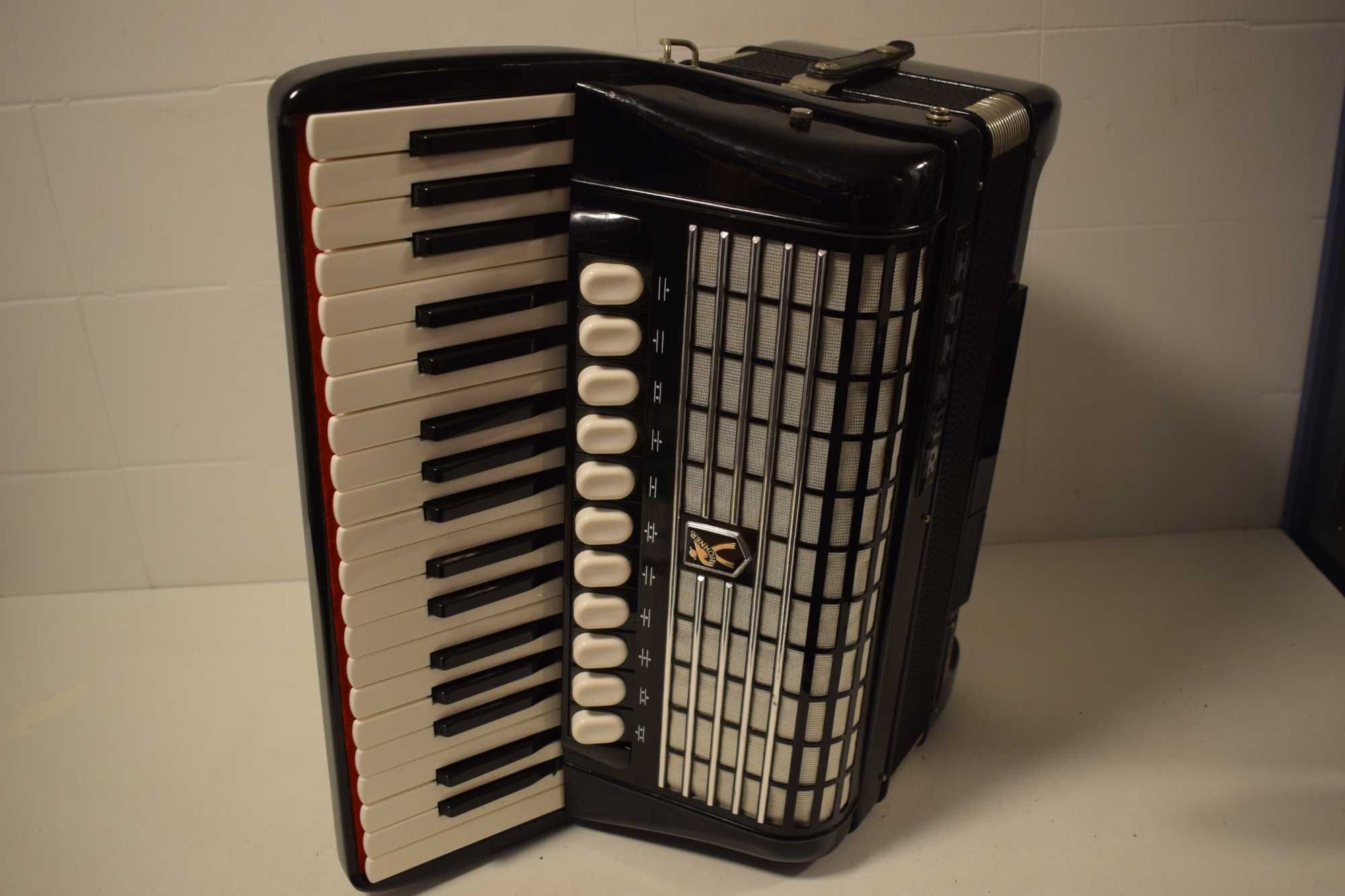 Acordeao Hohner Tango IV P 4 Voz 96 Baixox, N . 326