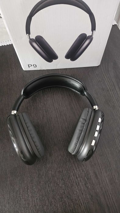 Headphones auscultadores Bluetooth NOVOS