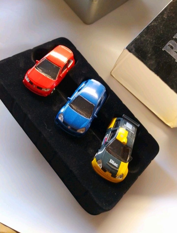 Set 3 Miniaturas Renault Sport NOREV 1:64 Classic