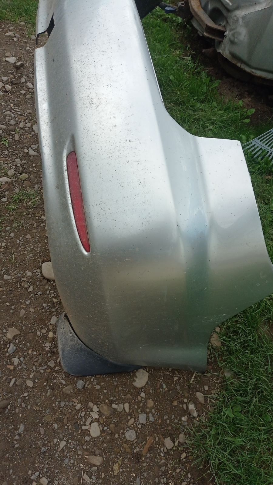 Бампер мазда6 (mazda) 2006 рік gg