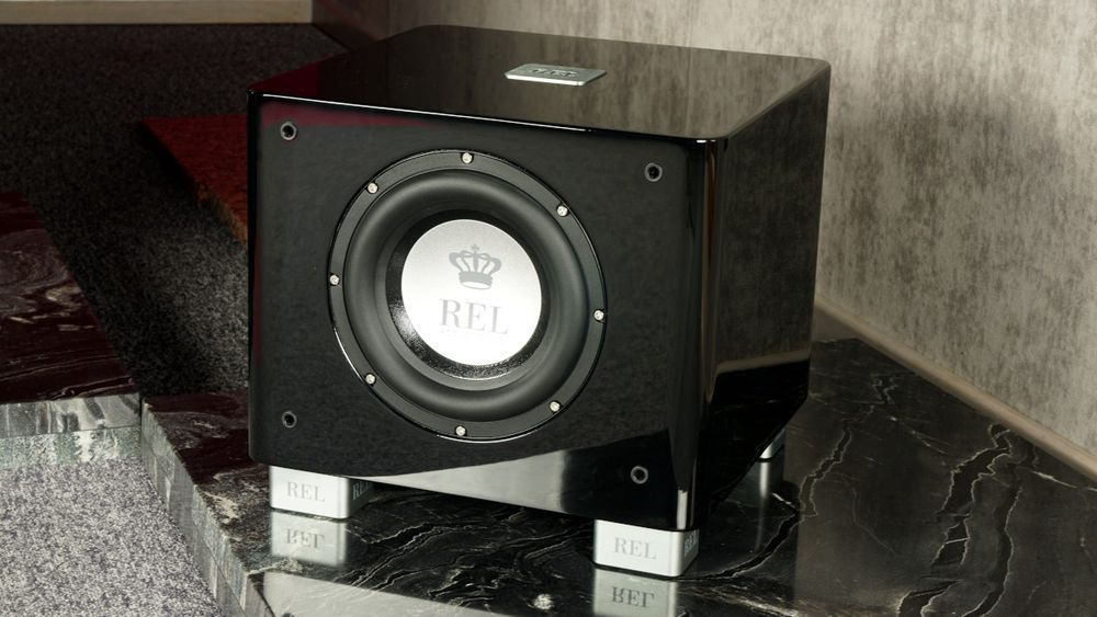 Subwoofer aktywny REL T7x Czarny Outlet