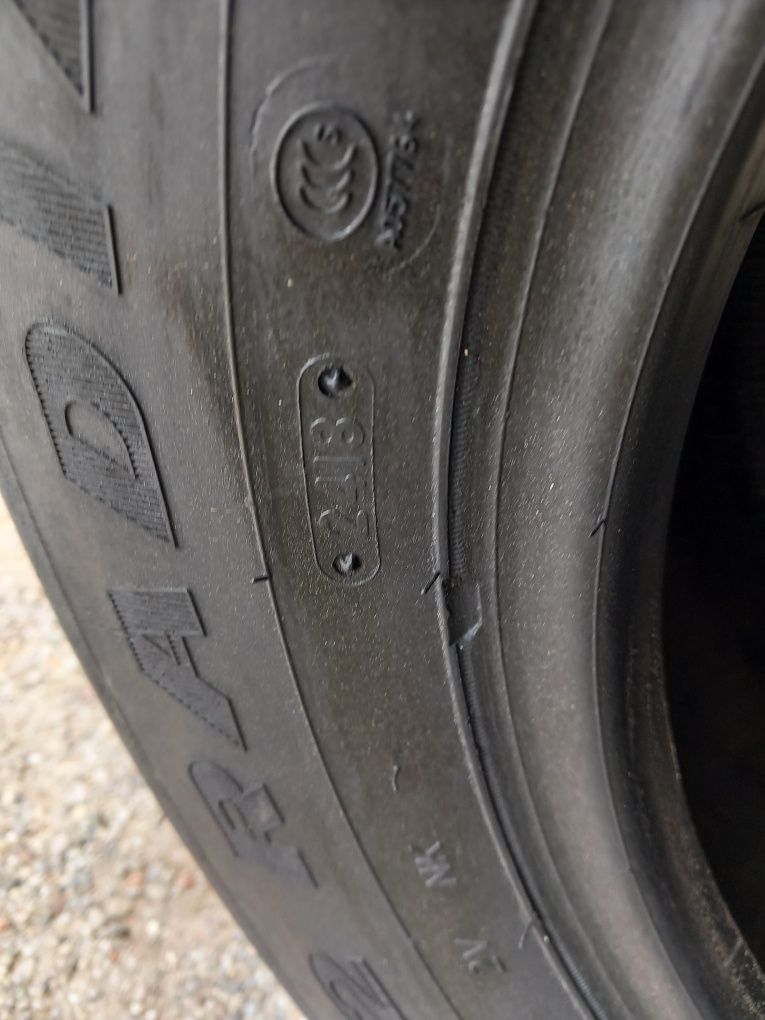 2x Opony Używane Letnie 225/65R16C Radial
