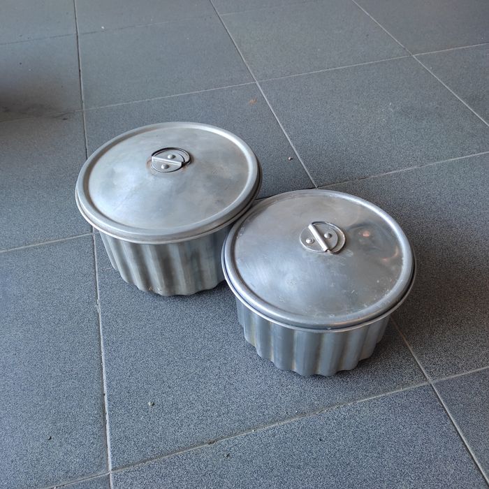 Formas em alumínio para pudim