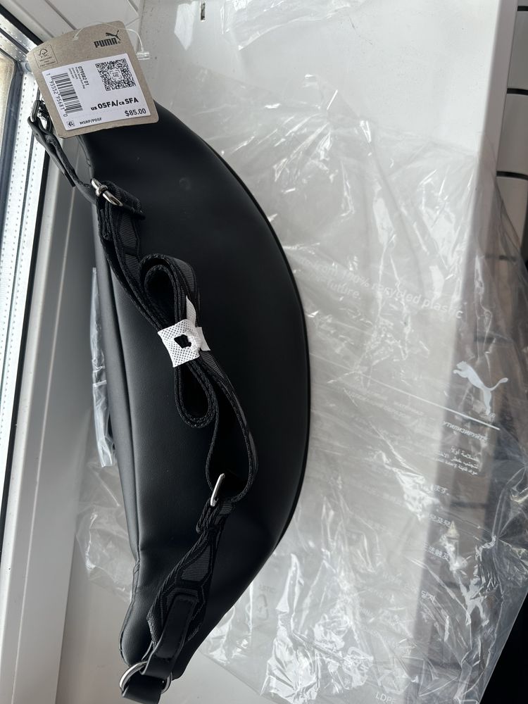 Продам новую черную бананку Puma 07958201