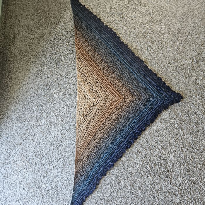 Chusta robiona na szydełku rękodzieło Handmade idealna na prezent