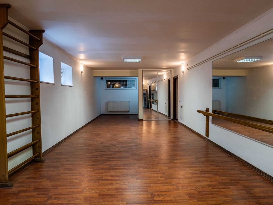 Терміново продам будинок в центрі м. Луцька! (заїзд з вул. Коперника)