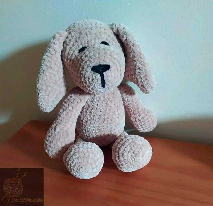 O Cão Castanho Amigurumi