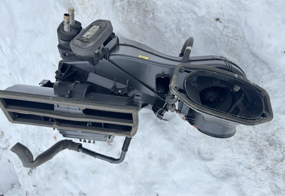 Корпус пічки Опель Зафіра Б Печка Зафира Б Обігрівач Zafira B