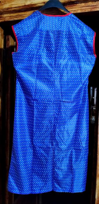 Платье женское..