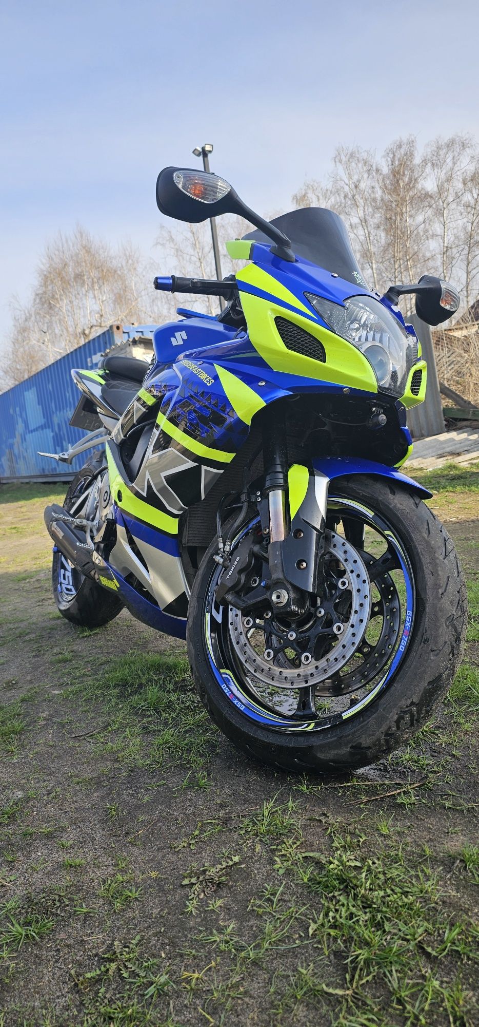 Продам Suzuki GSX-R 750